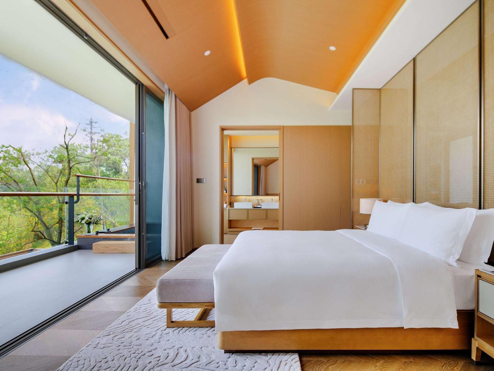 Chengdu Expo Waterfall Hotel - Mgallery Collection Esterno foto