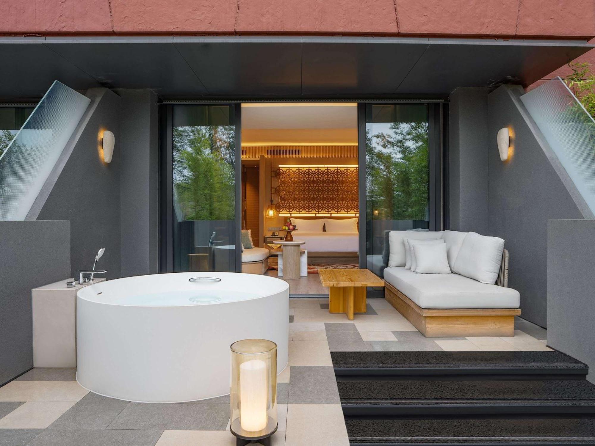 Chengdu Expo Waterfall Hotel - Mgallery Collection Esterno foto