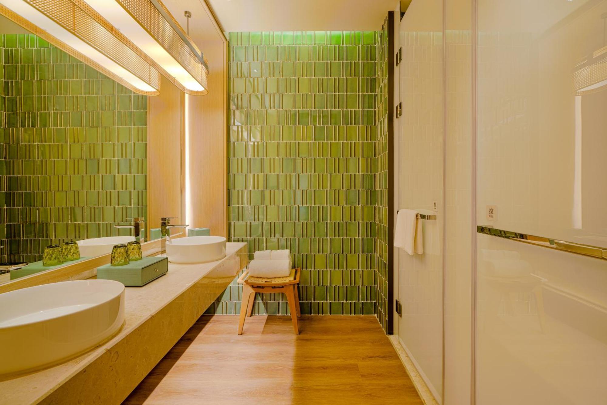 Chengdu Expo Waterfall Hotel - Mgallery Collection Esterno foto