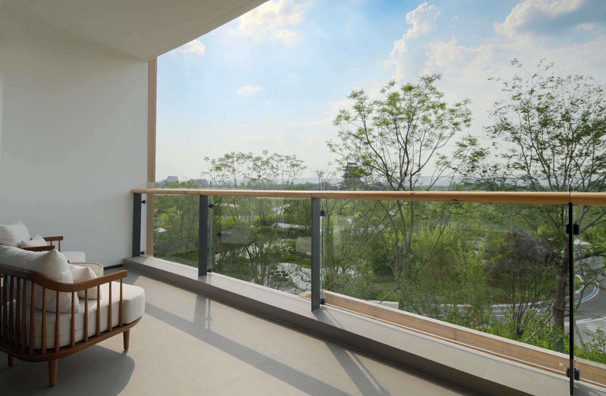 Chengdu Expo Waterfall Hotel - Mgallery Collection Esterno foto