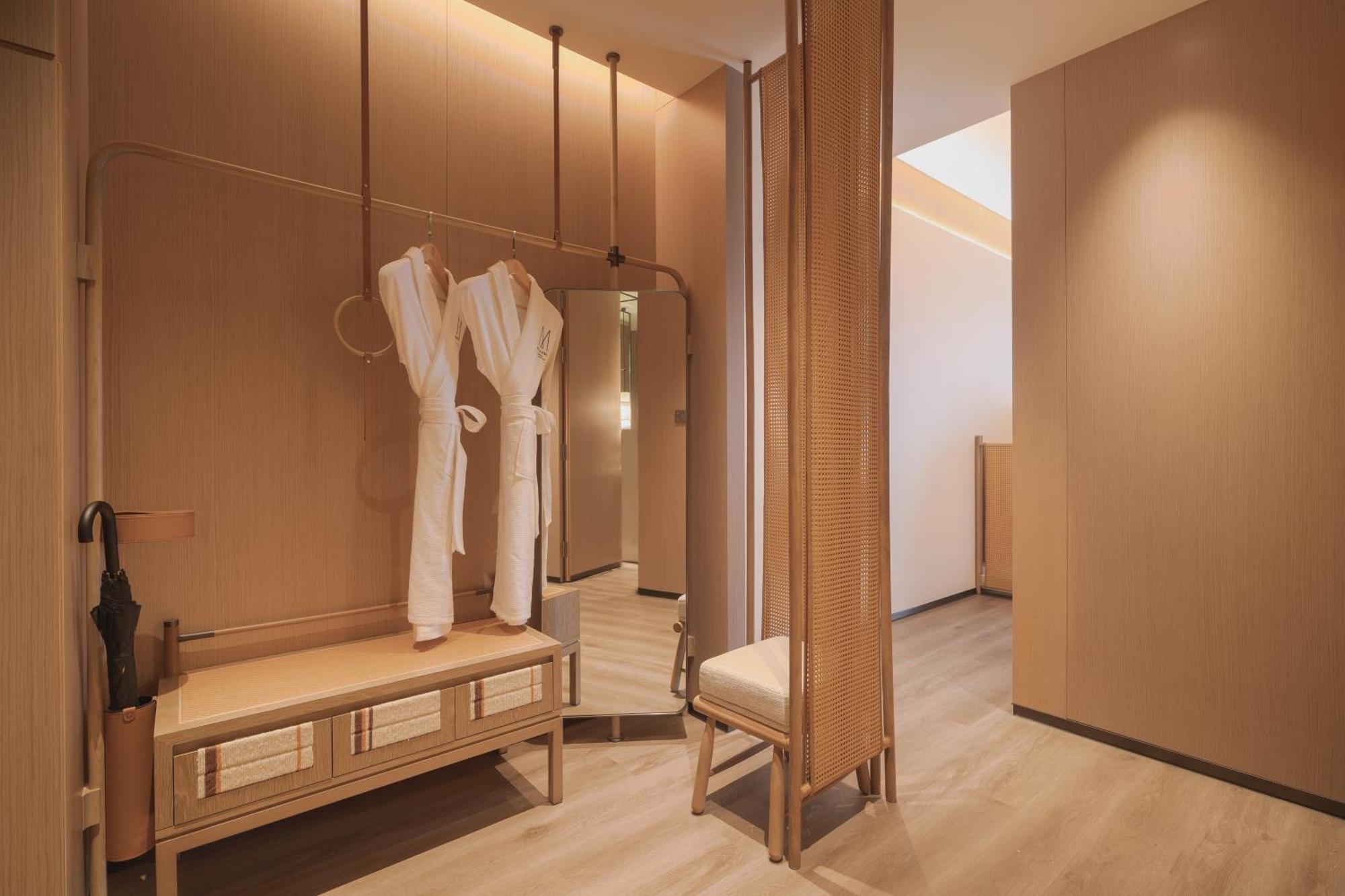 Chengdu Expo Waterfall Hotel - Mgallery Collection Esterno foto